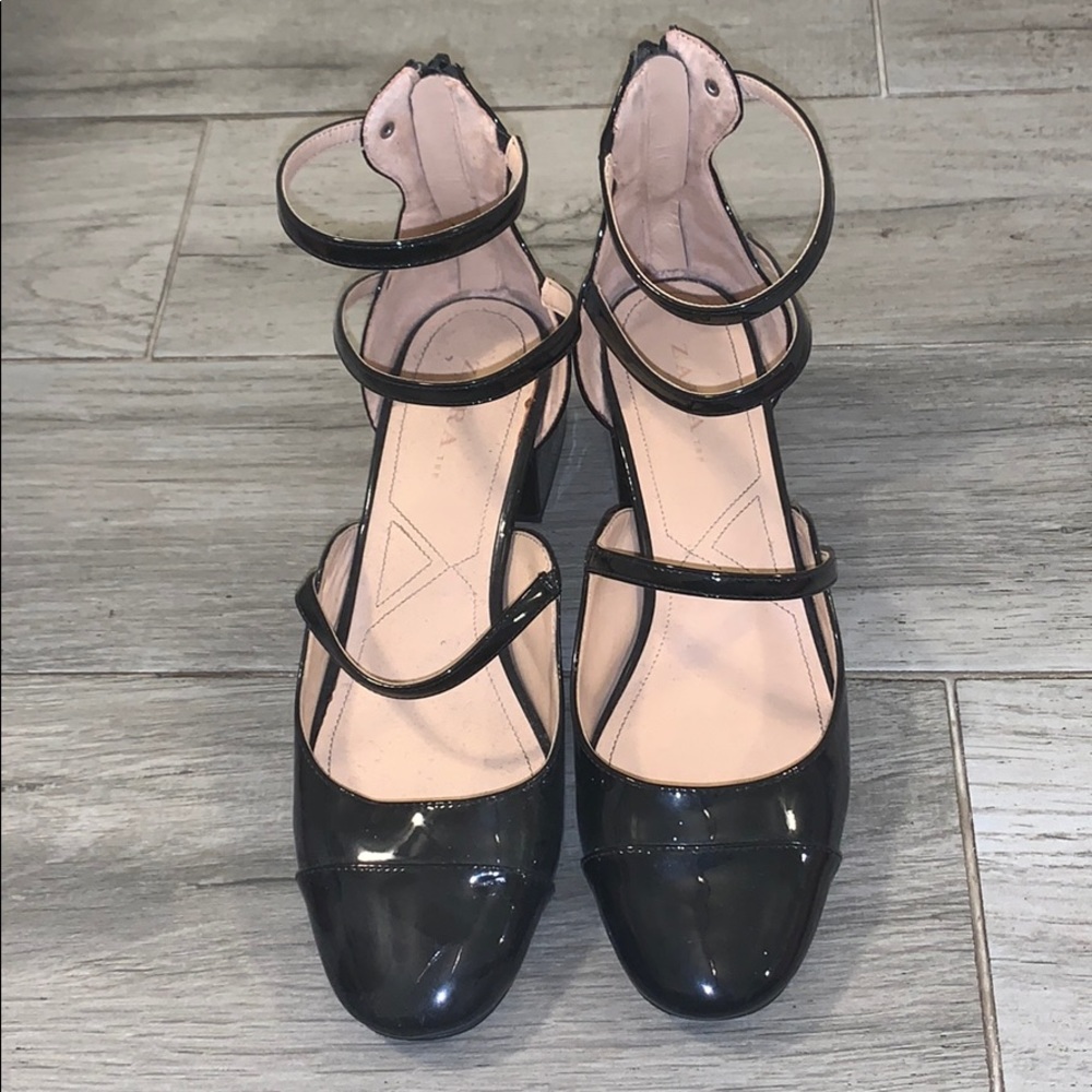 Zara black strappy flat